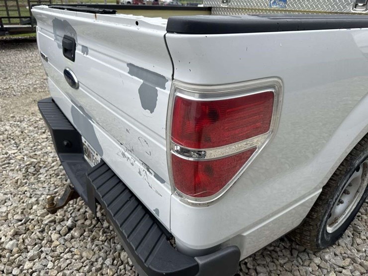 2009-ford-f150-xl-image-17