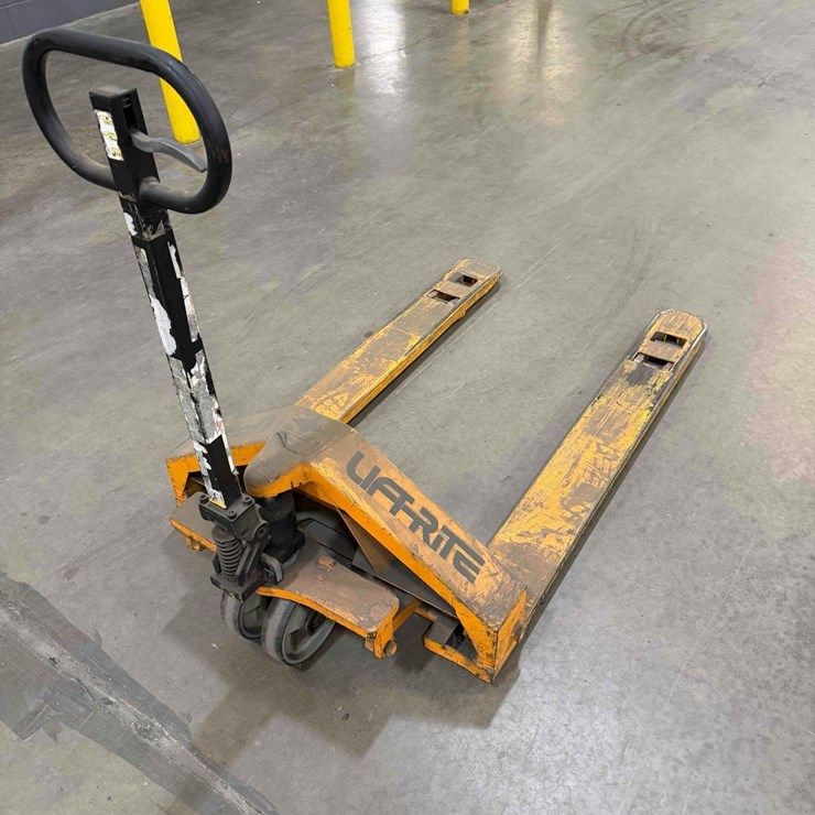 Manual Pallet Jack