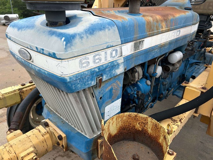1984-ford-6610-image-11