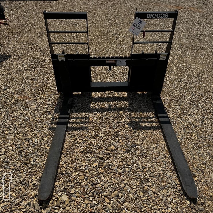 WOODS PALLET FORKS