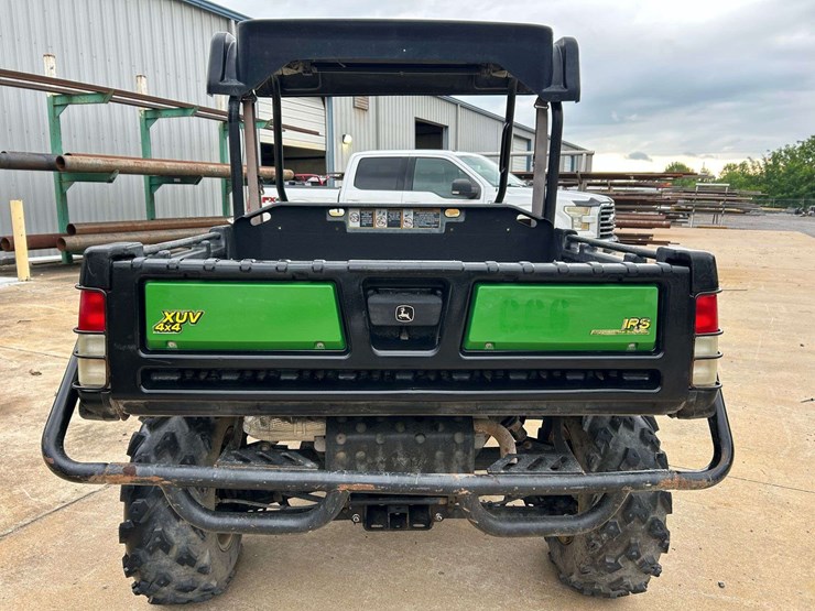 2011-john-deere-gator-image-6