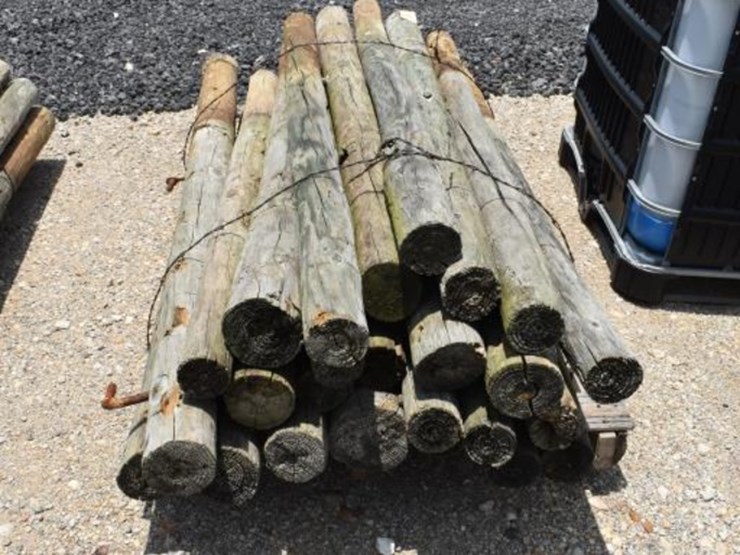 wooden-posts-image-2