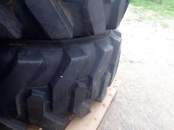 qty-of-(4)-tubeless-tire(s)-&-rim(s)-image-14