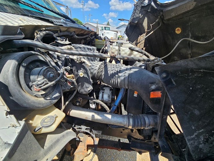 ford-f750-image-12
