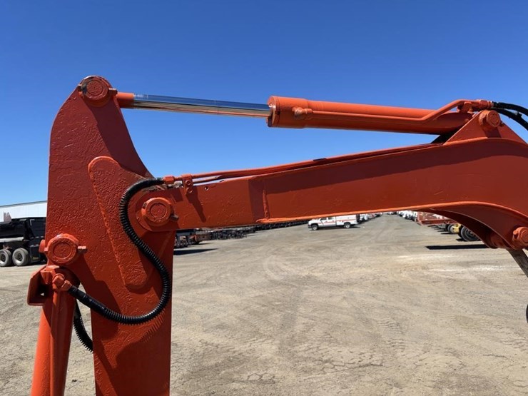 kubota-kh90-image-14