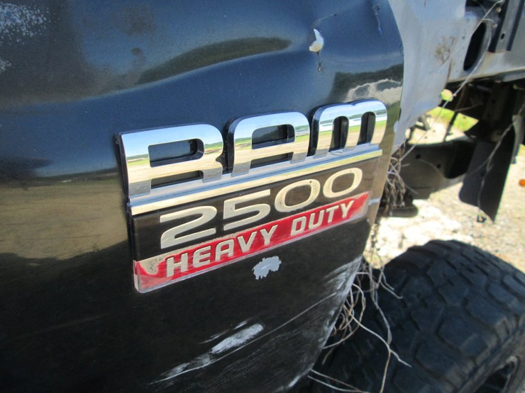 2008-dodge-2500-image-11