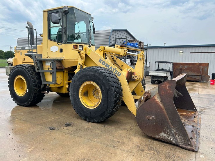 2003-komatsu-wa250-3mc-image-2