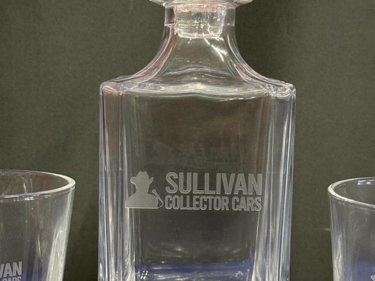 run-#0.1---sullivan-auctioneers-collector-cars-decanter-set-image-6