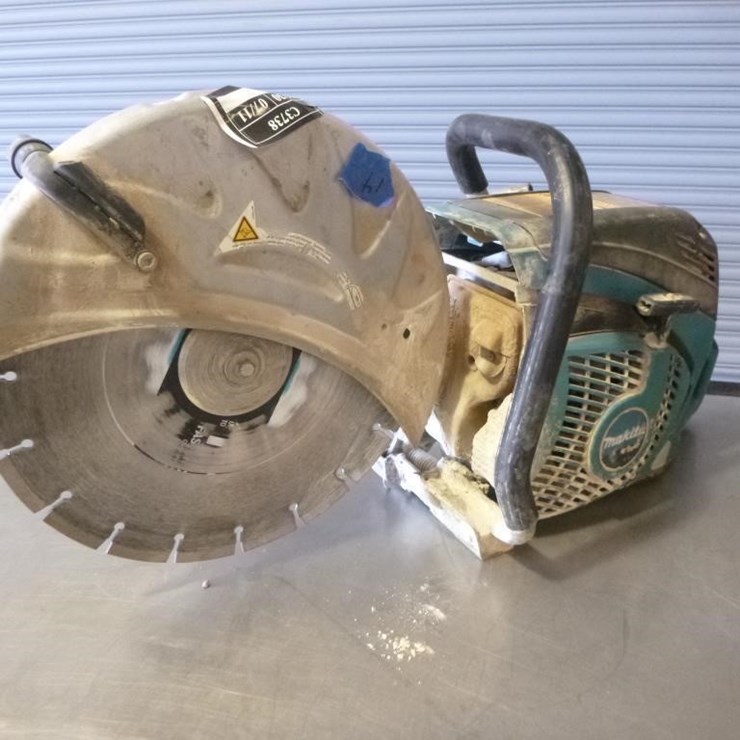 Makita Gas Cut-Off Saw