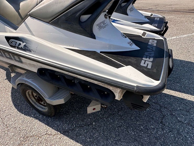 2007-sea-doo-gtx-4-tec-jet-ski,-2006-sea-doo-gtx-4-tec-jet-ski,-w/2017-triton-dual-ski-trailer-image-72