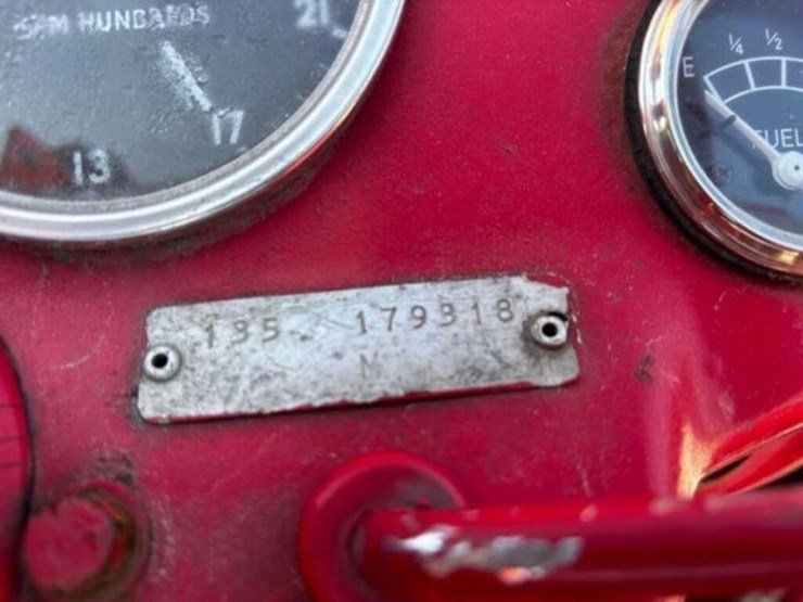 massey-ferguson-135-image-10