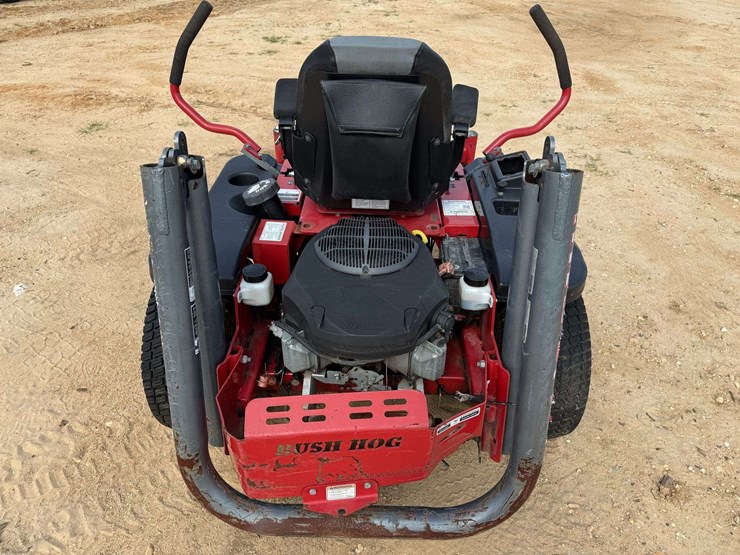 2019-bushog-zt-zero-turn-lawn-mower-image-6