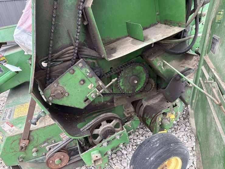 john-deere-535-image-11