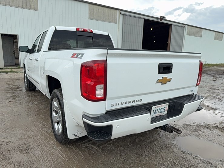 2016-chevrolet-silverado-ltz-image-4