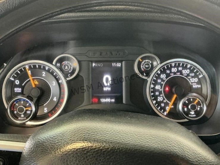 2019-dodge-3500-image-19