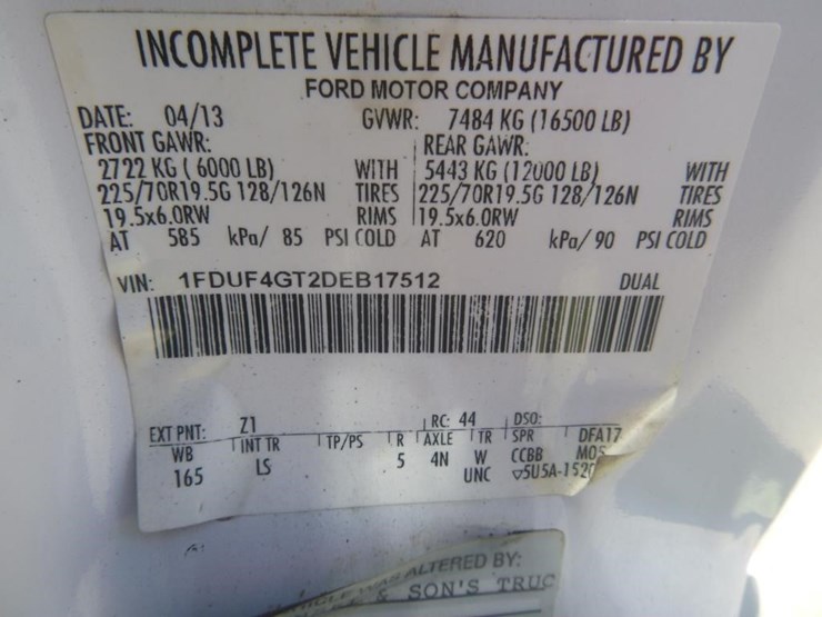 2013-ford-f450-image-25