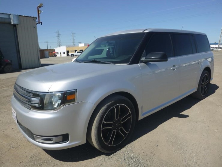 2014-ford-flex-image-1