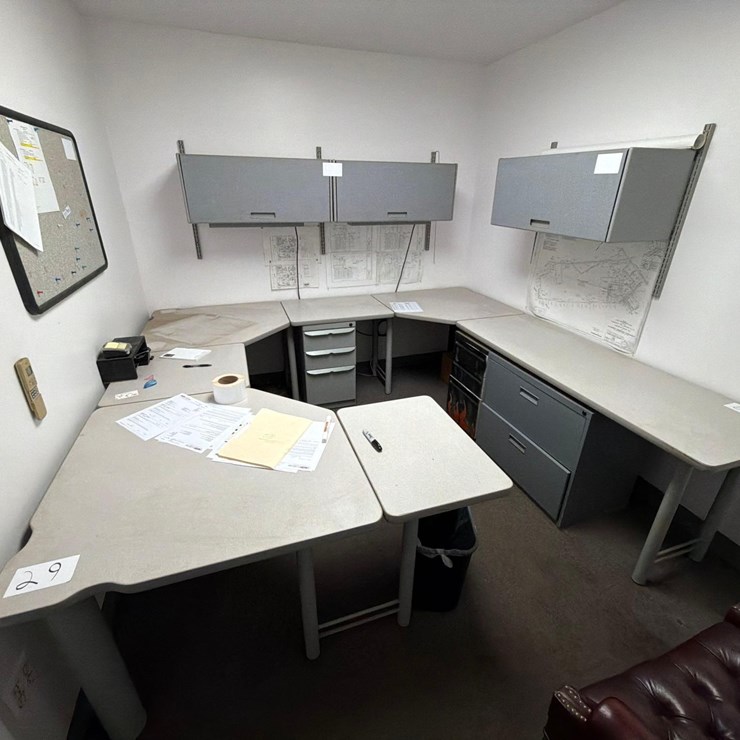 8' x 8 1/2' Sectional Desk