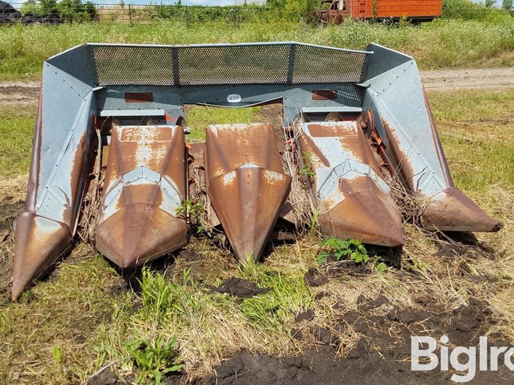 allis-chalmers-430f-4r30"-corn-head-image-2