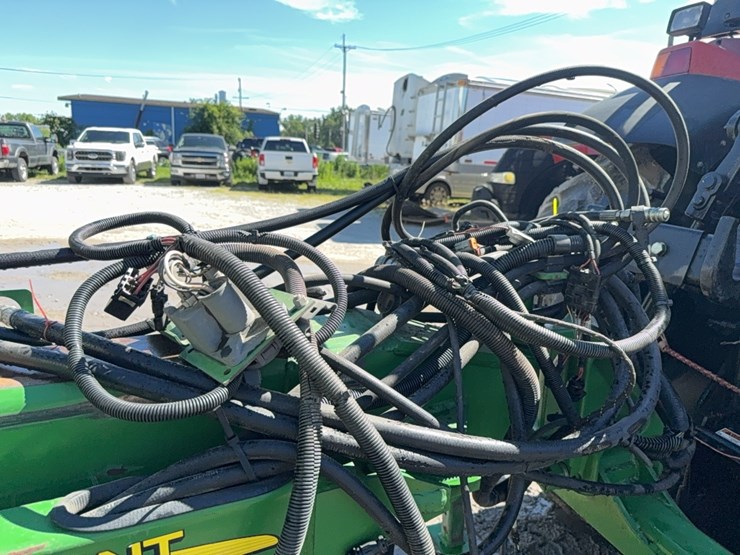 john-deere-1770-image-21
