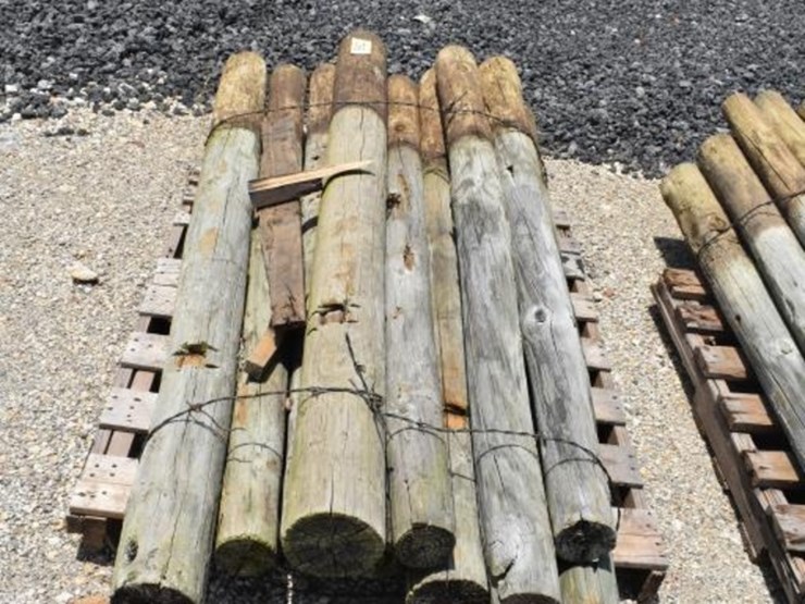 wooden-posts-image-2