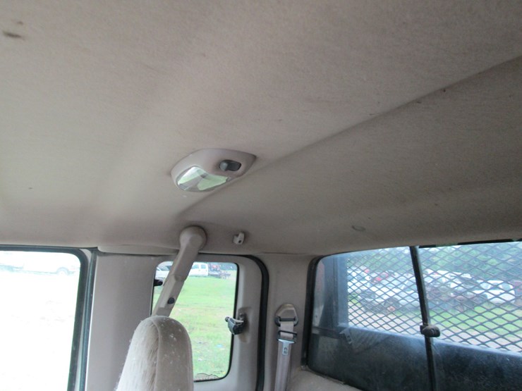2000-ford-f350-image-26