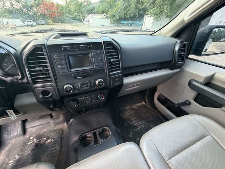 2018-ford-f150-image-10