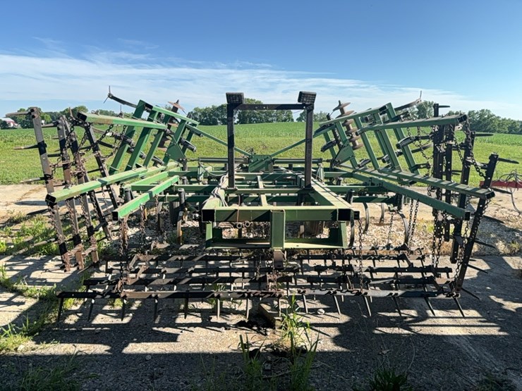 john-deere-724-image-6