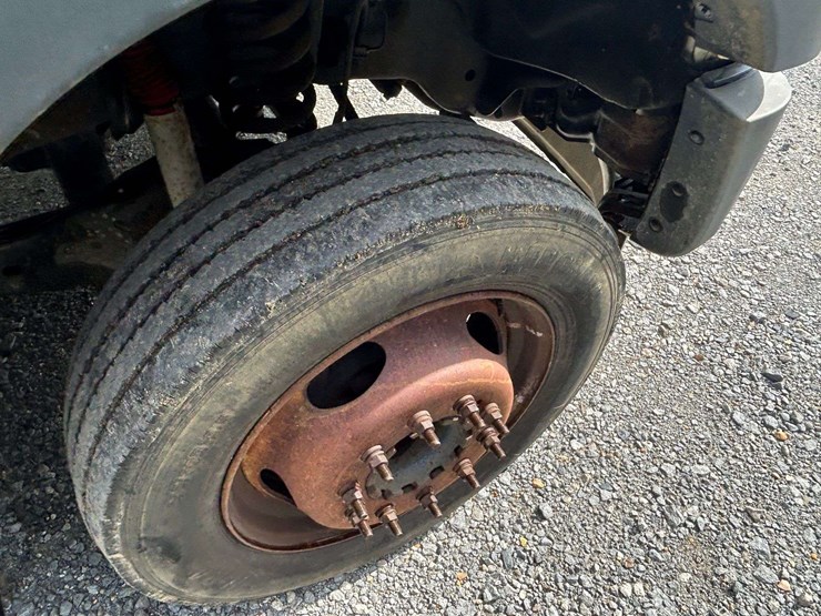 2014-ford-f450-image-16