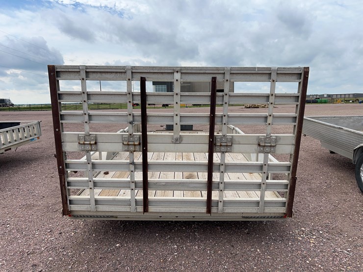 2020-aluma-utility-trailer-image-5
