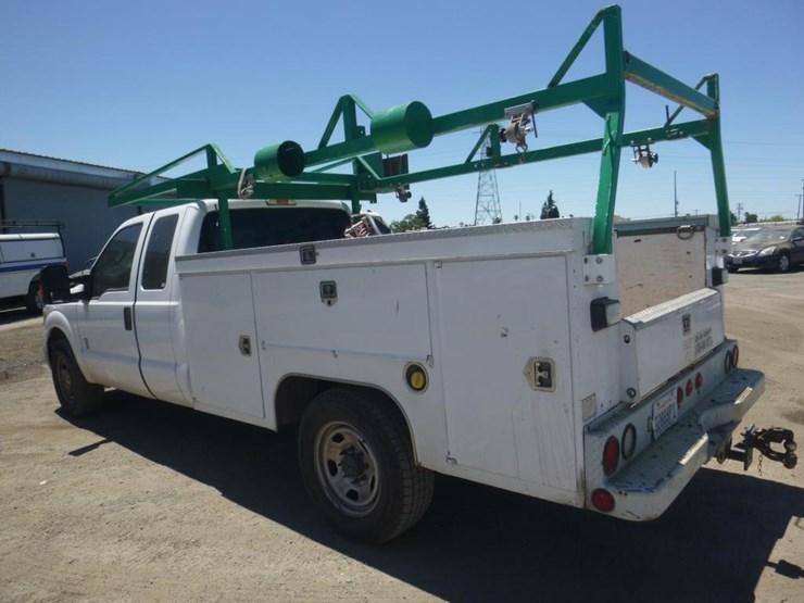 2014-ford-f350-image-5