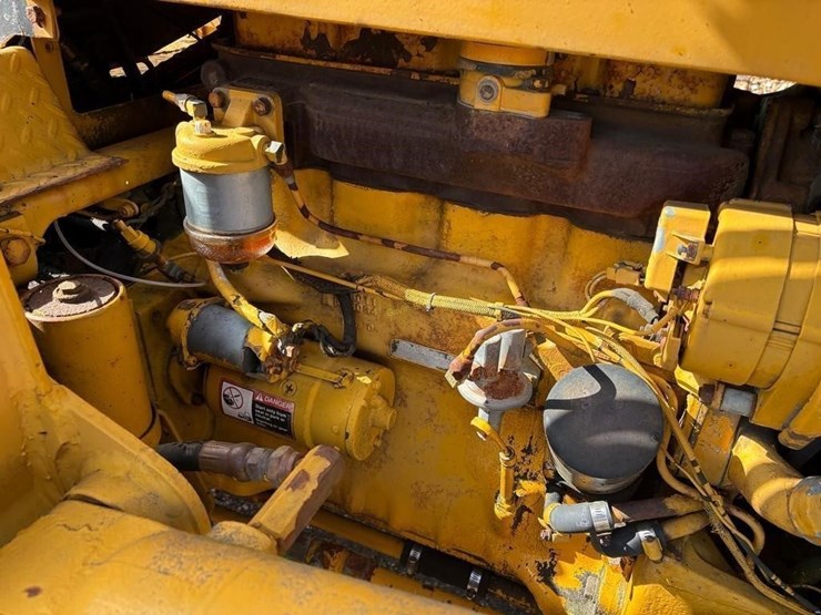 john-deere-jd410-tractor-loader-backhoe-image-14