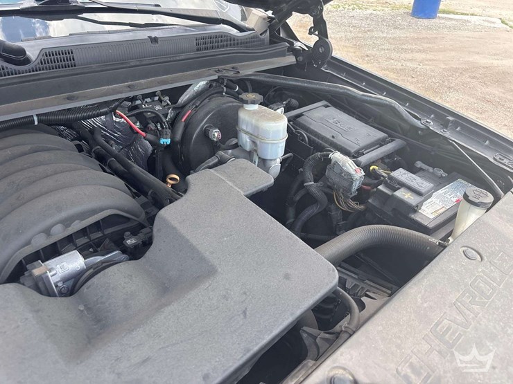 2018-chevrolet-tahoe-image-9