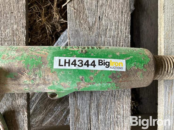 john-deere-cat-iii-top-link-image-14