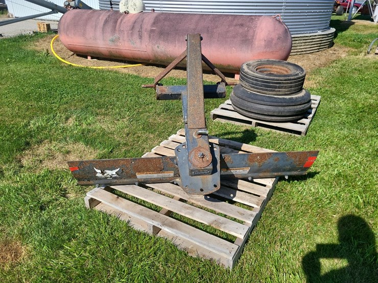 bobcat-60"-3pt-hitch-grader-blade-image-5