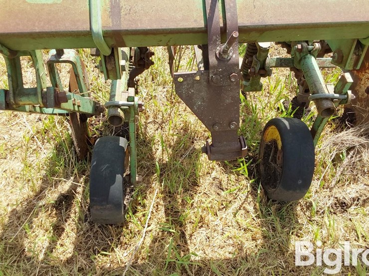 john-deere-er008-6r30"-crop-cultivator-image-14