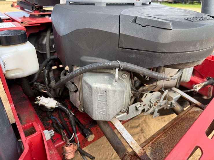 2019-bushog-zt-zero-turn-lawn-mower-image-11