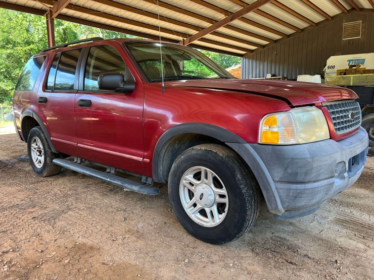 2002-ford-explorer-image-4