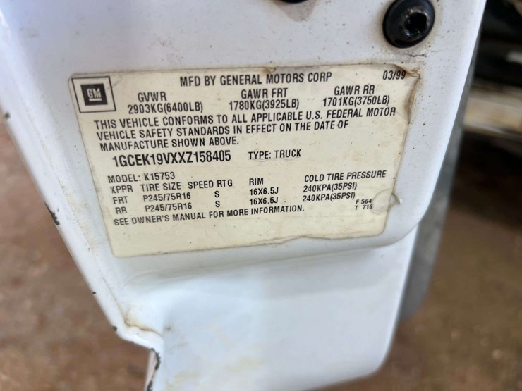 1999-chevrolet-1500-image-27