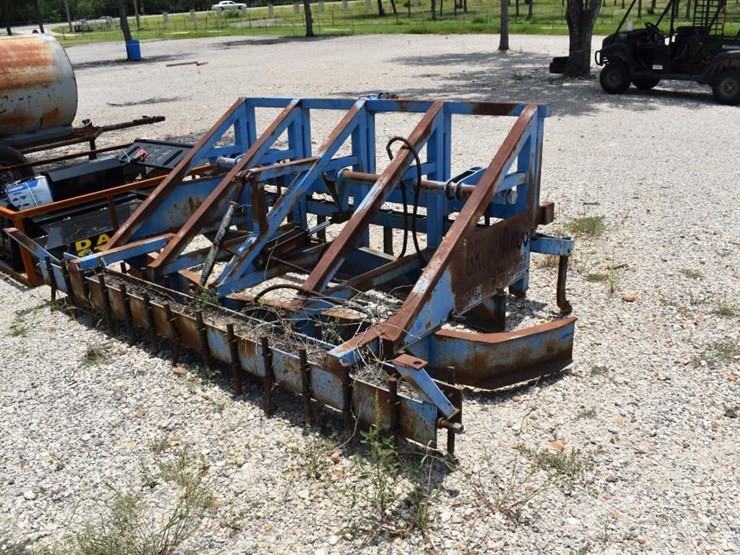 ground-hog-arena-rake-3pt-image-3