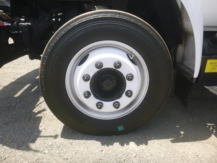 2012-ford-f650-image-21