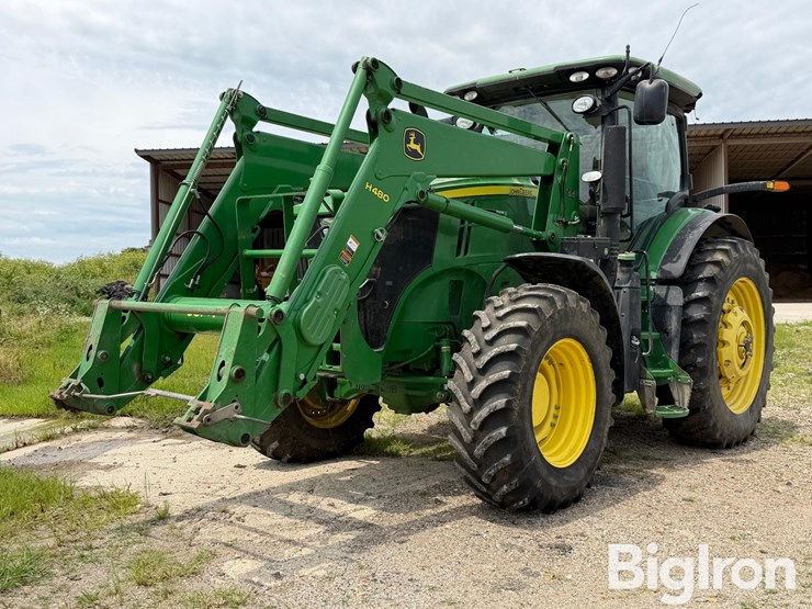 2014-john-deere-7210r-image-1