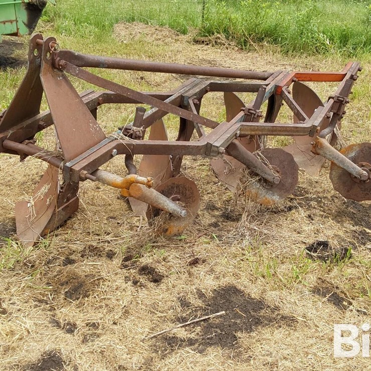 Ford 4x14" Mounted Plow