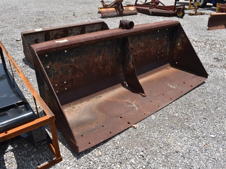 7'-loader-bucket-image-1