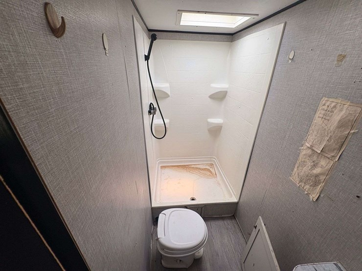 2022-jayco-"jayflight"-27'-travel-trailer-image-25