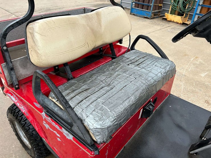 2006-club-car-48-volt-golf-cart-image-12