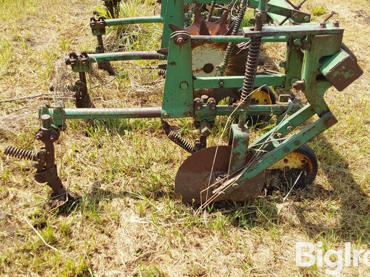 john-deere-er008-6r30"-crop-cultivator-image-15