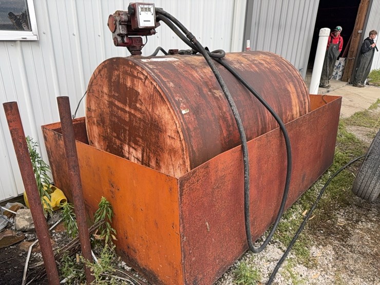 500-gal-fuel-tank-image-2