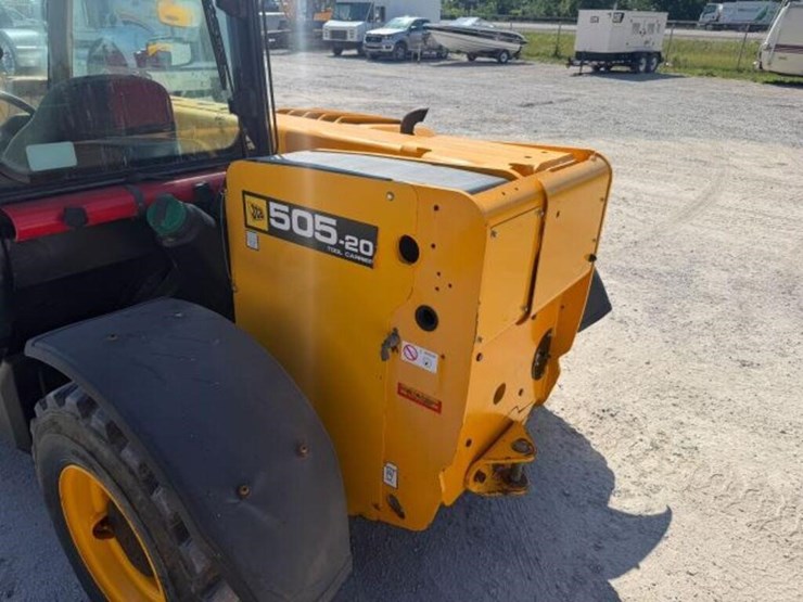 2018-jcb-505-20-image-27