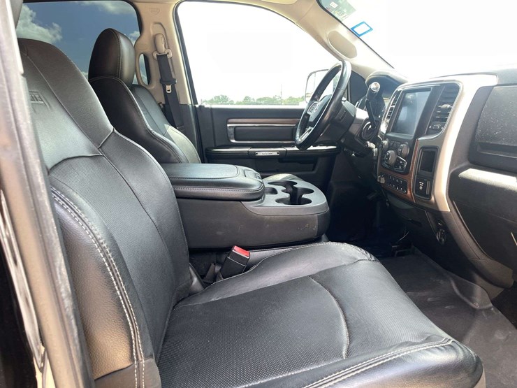 2014-dodge-ram-2500-image-18